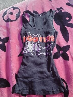 Hooters Black Ribbed Tank Top